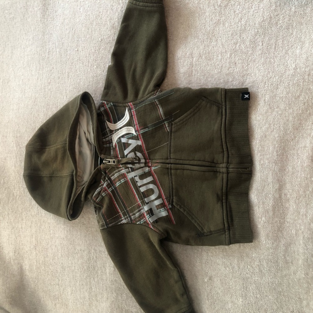 Super cute Hurley Hoodle